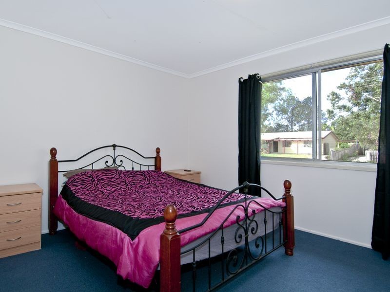 12 Parkland Court, Eagleby QLD 4207