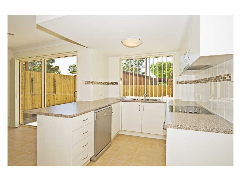1/21 Albert Street, Eagleby QLD 4207