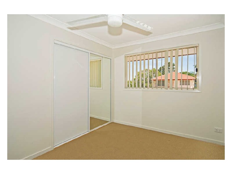 1/21 Albert Street, Eagleby QLD 4207