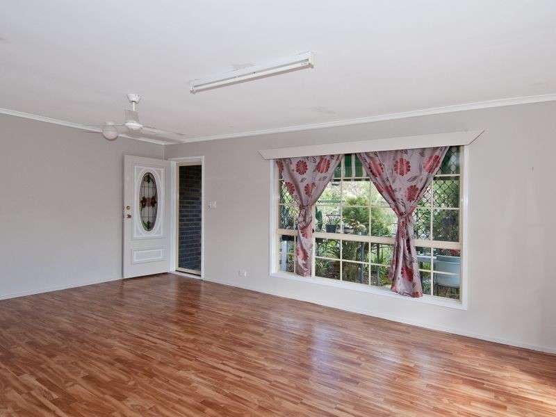 8 Burrum Court, Eagleby QLD 4207