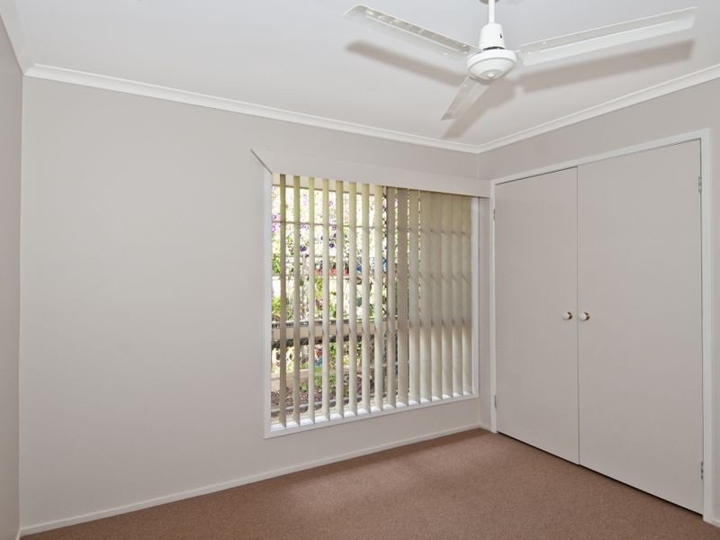 8 Burrum Court, Eagleby QLD 4207