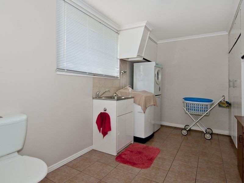 33 Huntingdon Rd, Bethania QLD 4205