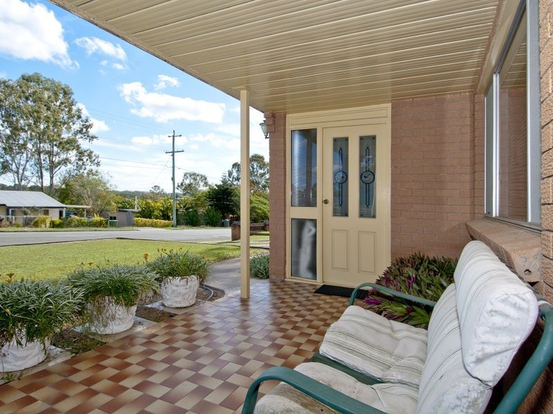 33 Huntingdon Rd, Bethania QLD 4205