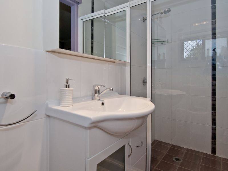 16 Honeyman Street, Mount Warren Park QLD 4207