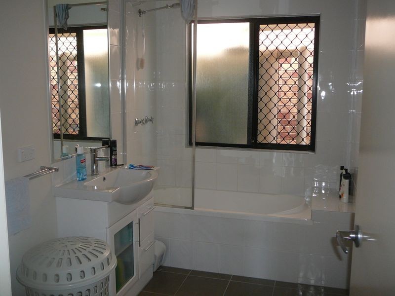 1/46 Woodlands Blvd, Waterford QLD 4133