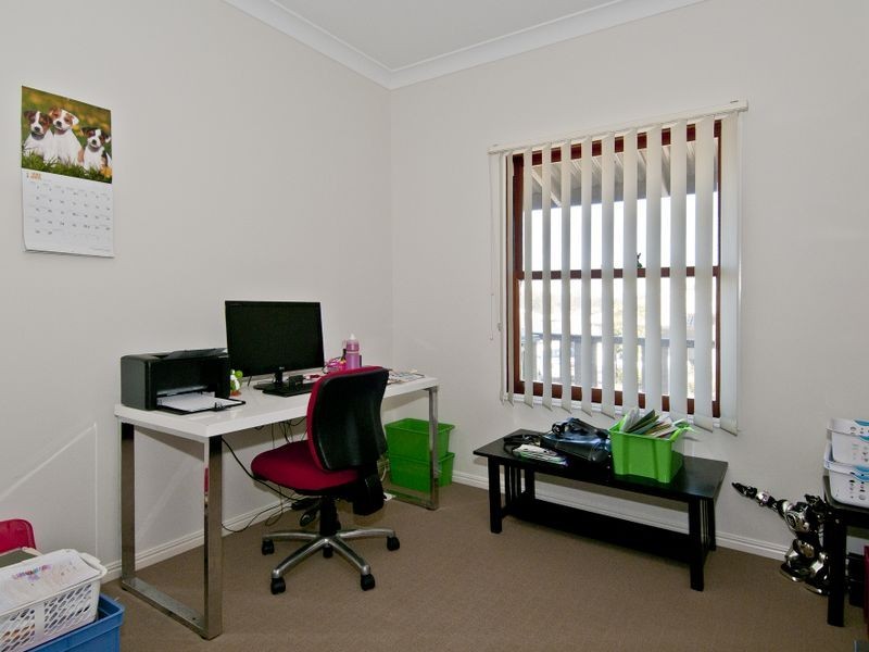 32 Frankland Avenue, Waterford QLD 4133