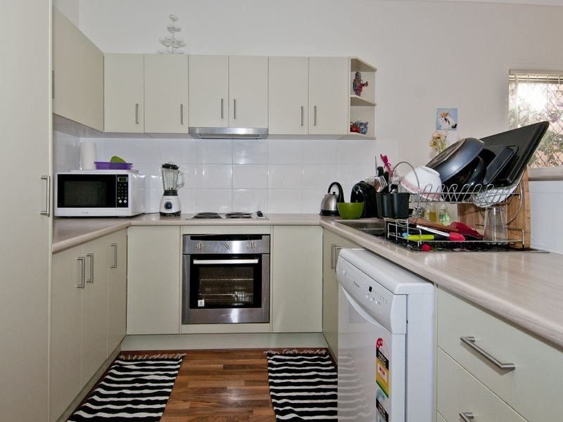 32 Frankland Avenue, Waterford QLD 4133