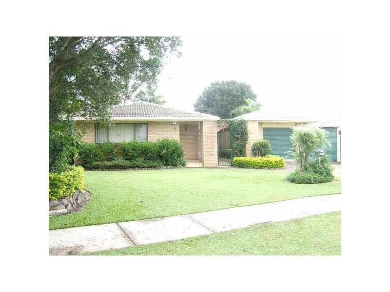 4 Cotswold Street, Mount Warren Park QLD 4207