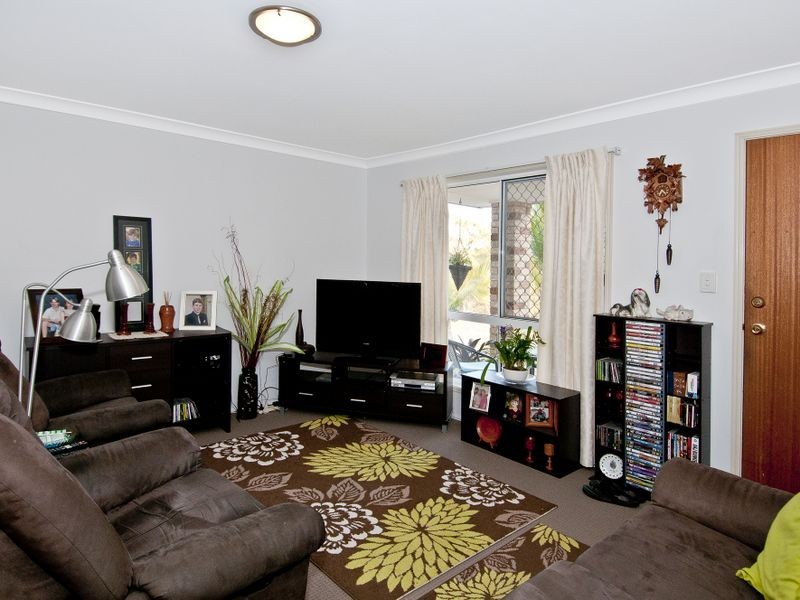 11 Kummara Road, Edens Landing QLD 4207