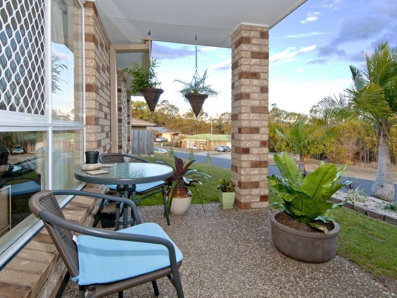 11 Kummara Road, Edens Landing QLD 4207