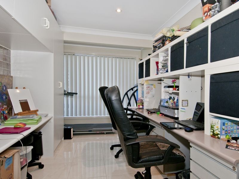 1 Baum Court, Windaroo QLD 4207