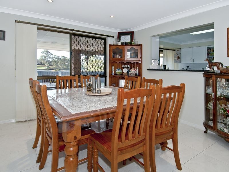 1 Baum Court, Windaroo QLD 4207