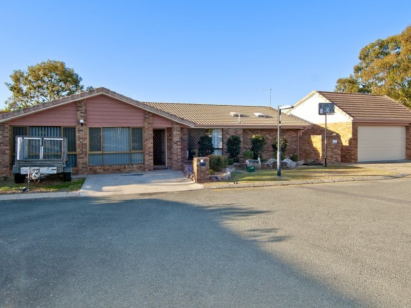 1 Baum Court, Windaroo QLD 4207