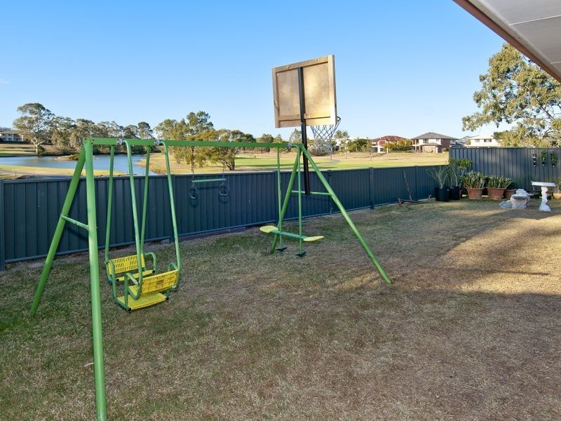 1 Baum Court, Windaroo QLD 4207