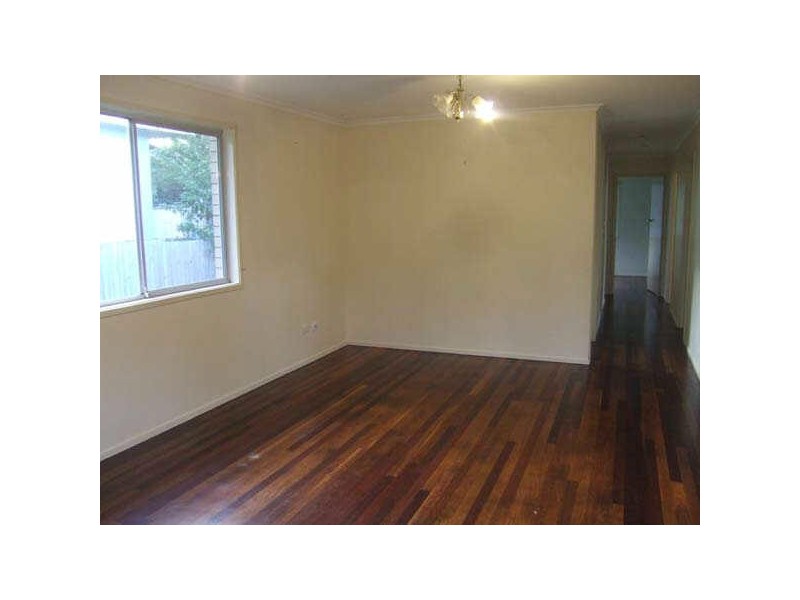 13 Tabari ST, Eagleby QLD 4207