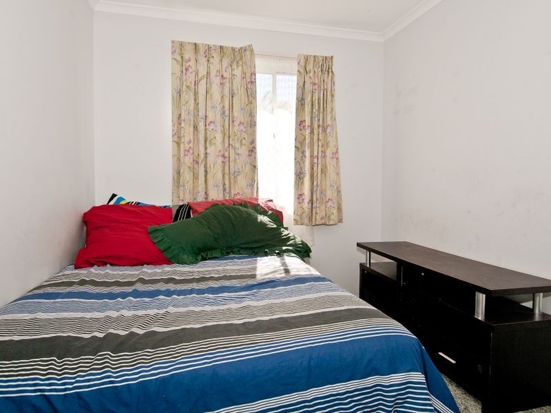 2 Fern Tree Crescent, Stapylton QLD 4207