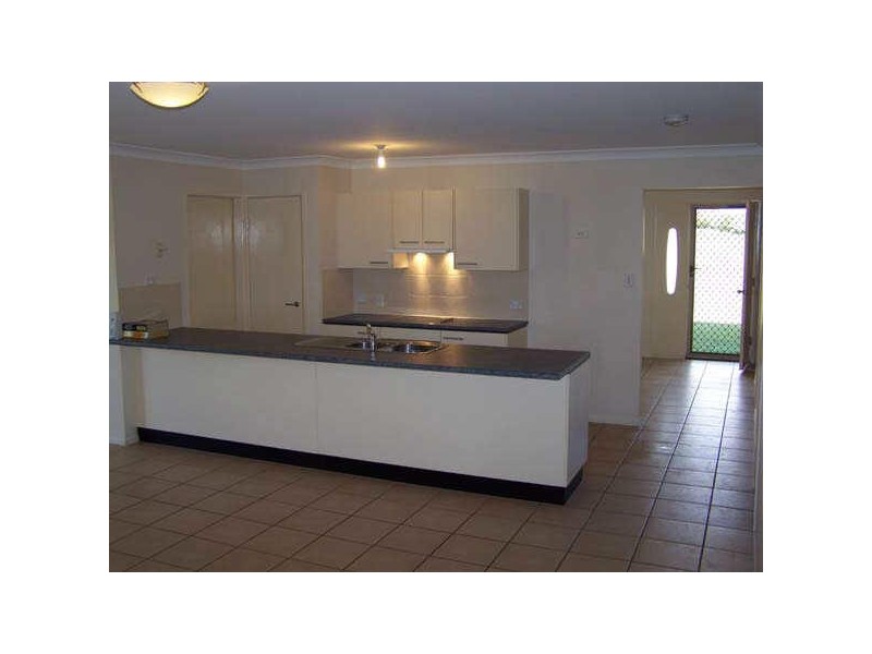 4 Lacy Street, Waterford QLD 4133