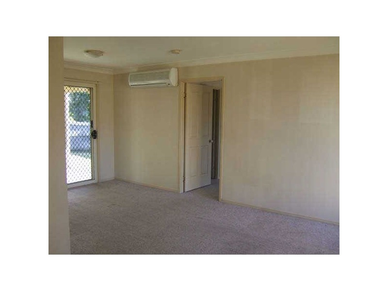 94 Overland Drive, Edens Landing QLD 4207