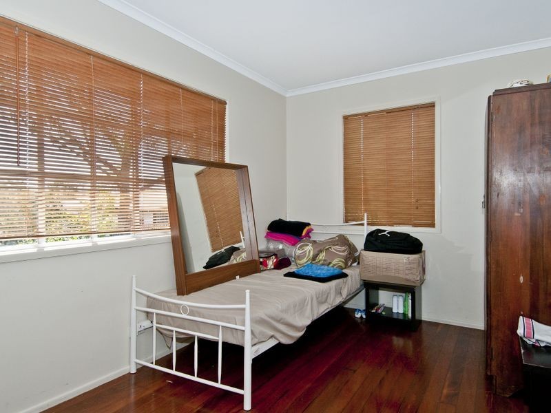 31 Ashton street, Logan Central QLD 4114