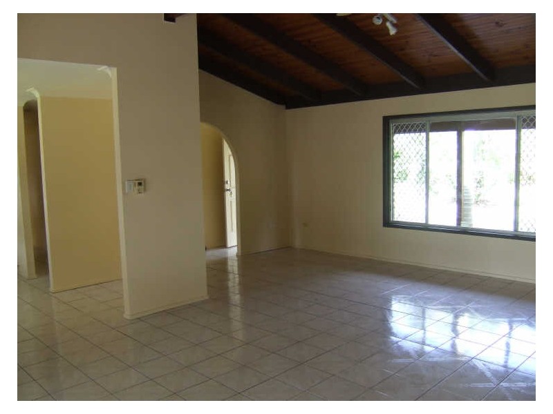 874 Kingston Rd, Waterford West QLD 4133