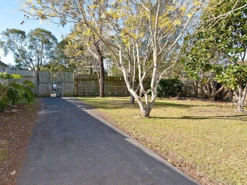 16 William Street, Waterford West QLD 4133