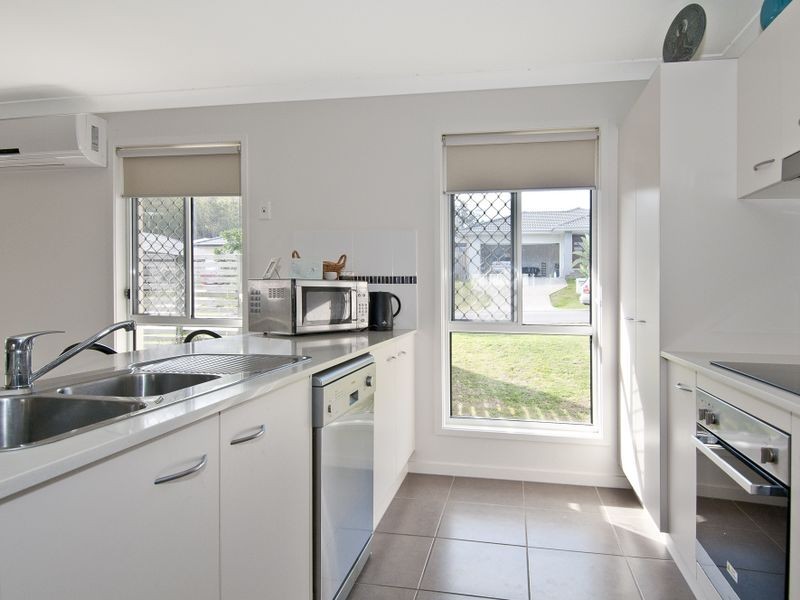 34 Breezeway Drive, Bahrs Scrub QLD 4207