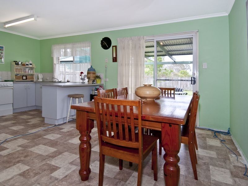 31 Mathews St, Bethania QLD 4205
