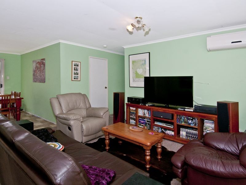31 Mathews St, Bethania QLD 4205