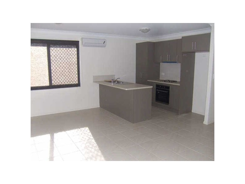 6/118 Fryar Rd, Eagleby QLD 4207
