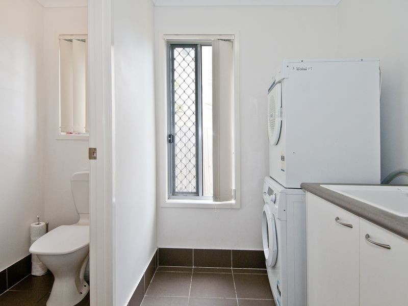 32/2-8 Meadowbrook Drive, Meadowbrook QLD 4131