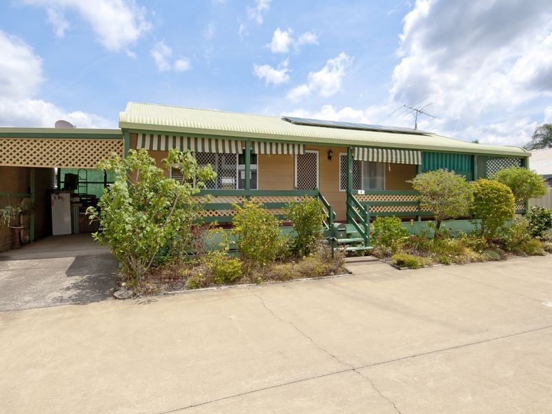 4 Rustic Court Palm Lakes, Bethania QLD 4205