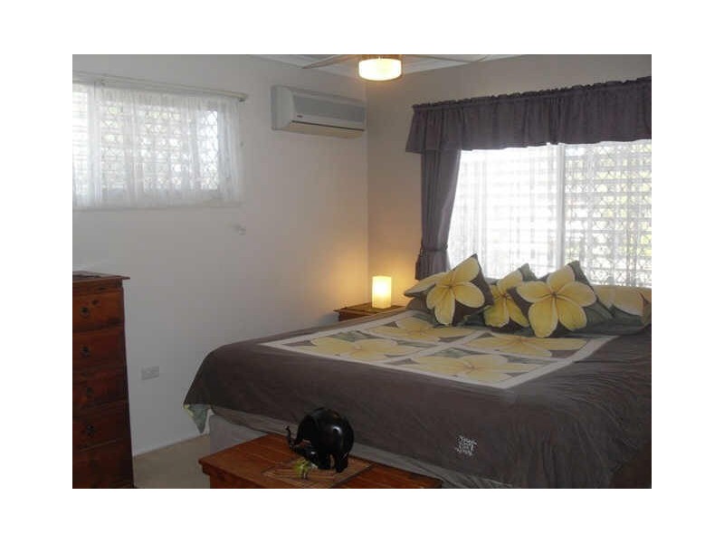 21 Cowper Ave, Eagleby QLD 4207