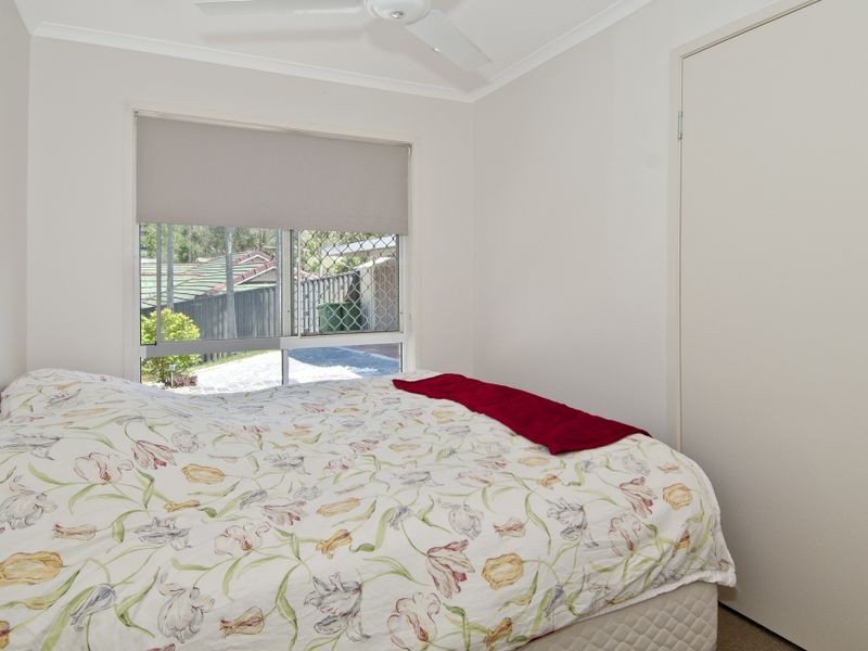 9 Leighton Drive, Edens Landing QLD 4207