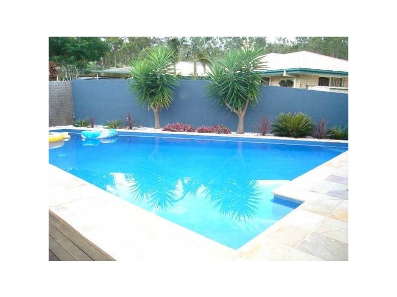 9 Forestglen Cres, Bahrs Scrub QLD 4207