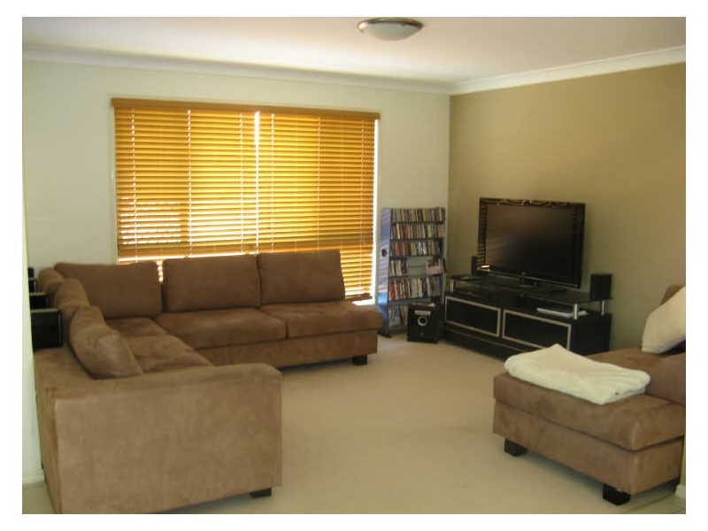 9 Forestglen Cres, Bahrs Scrub QLD 4207
