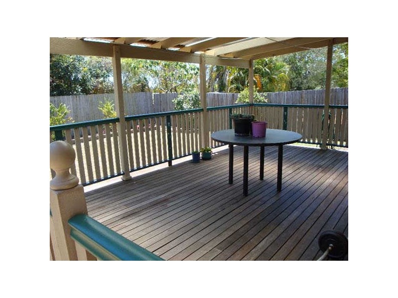 25 Heinrich St, Mount Warren Park QLD 4207