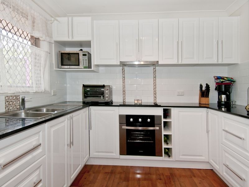 34 Chatfield Street, Edens Landing QLD 4207