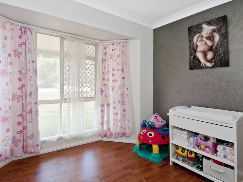 34 Chatfield Street, Edens Landing QLD 4207