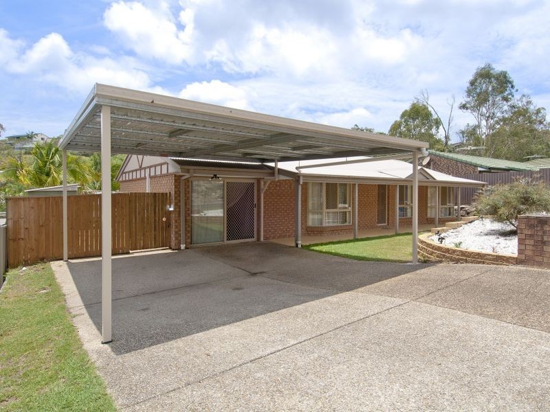 34 Chatfield Street, Edens Landing QLD 4207
