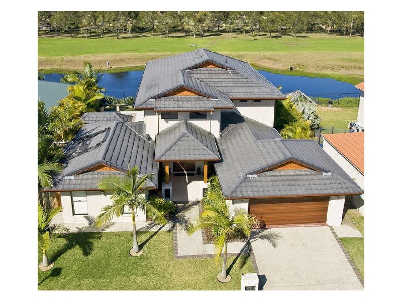 37 Lake Breeze Drive, Windaroo QLD 4207