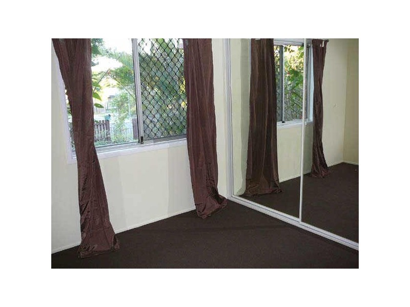 5 Tarlo St, Eagleby QLD 4207