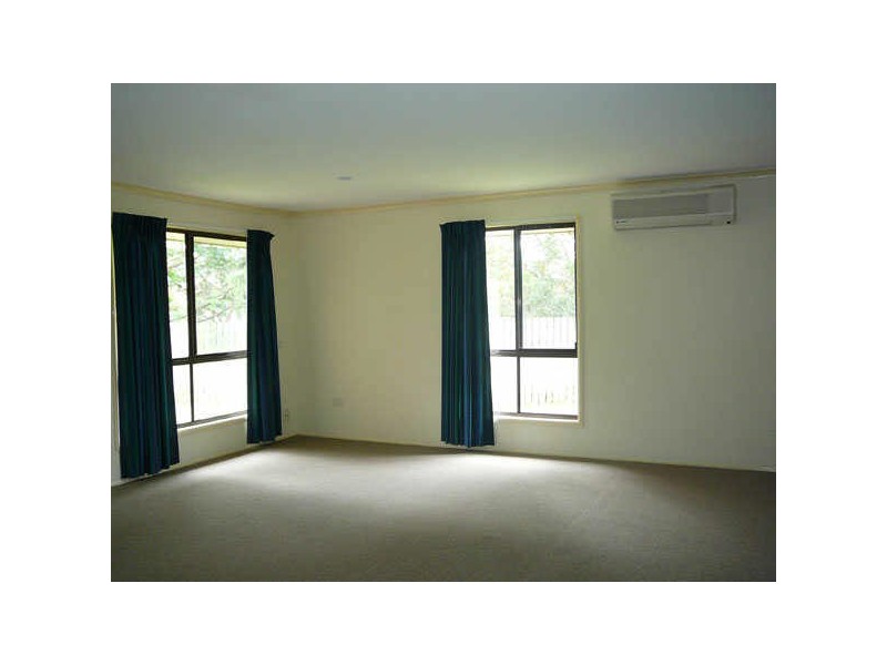 71 Carl Heck Blvd, Windaroo QLD 4207