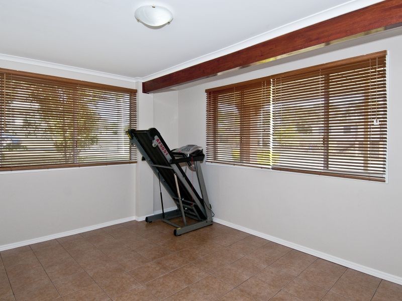 13 Hinchinbrook Avenue, Bethania QLD 4205