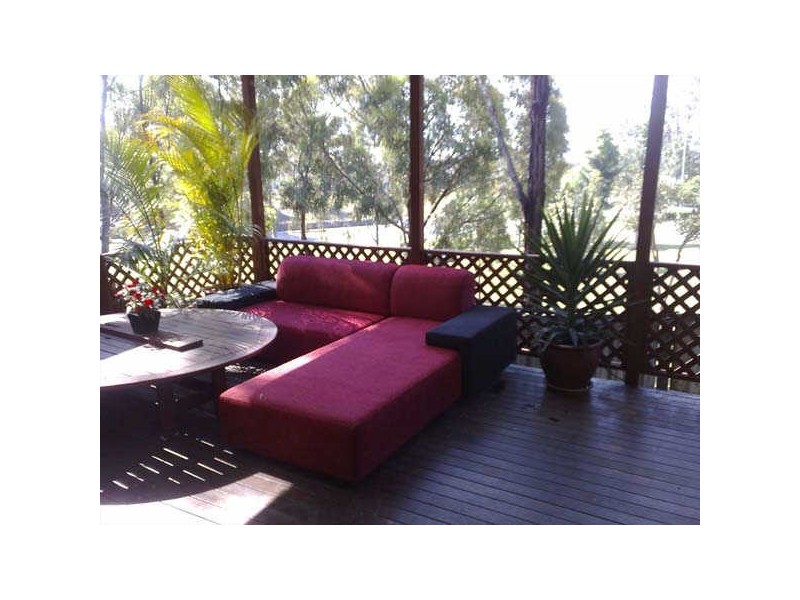 1/72 Castile Cres, Edens Landing QLD 4207