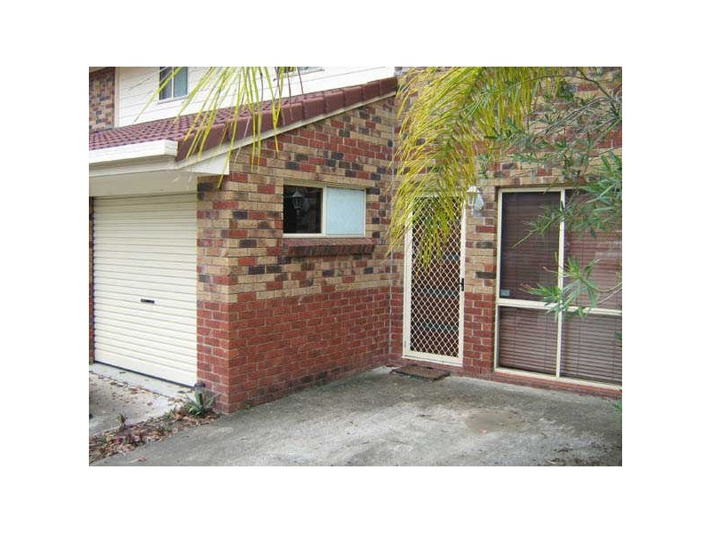 1/72 Castile Cres, Edens Landing QLD 4207