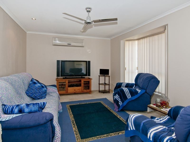 28 Copperfield Drive, Eagleby QLD 4207