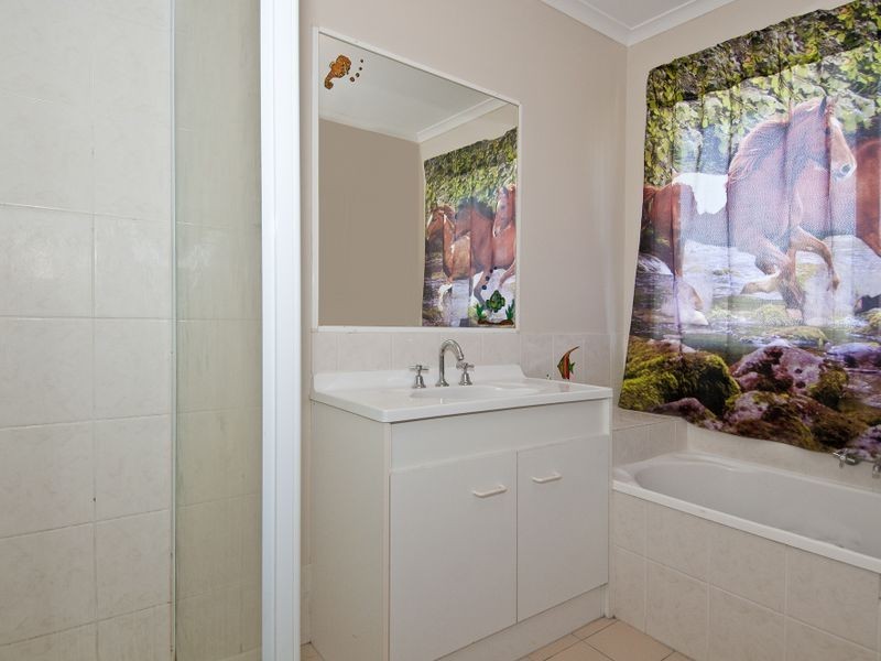 28 Copperfield Drive, Eagleby QLD 4207