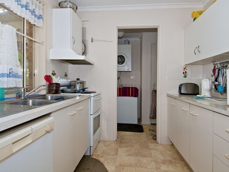 28 Copperfield Drive, Eagleby QLD 4207