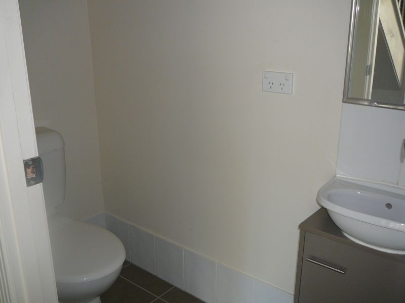 9/10-14 Syria St, Beenleigh QLD 4207