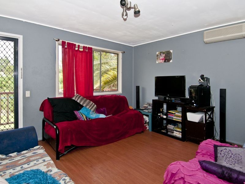 19 Bellatrix Drive, Kingston QLD 4114